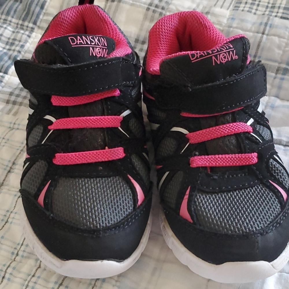 Daskin now Light weight shoes